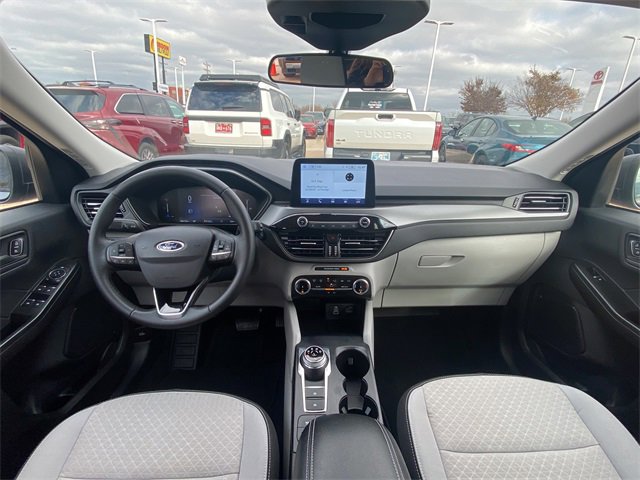 Used 2024 Ford Escape Active image 17