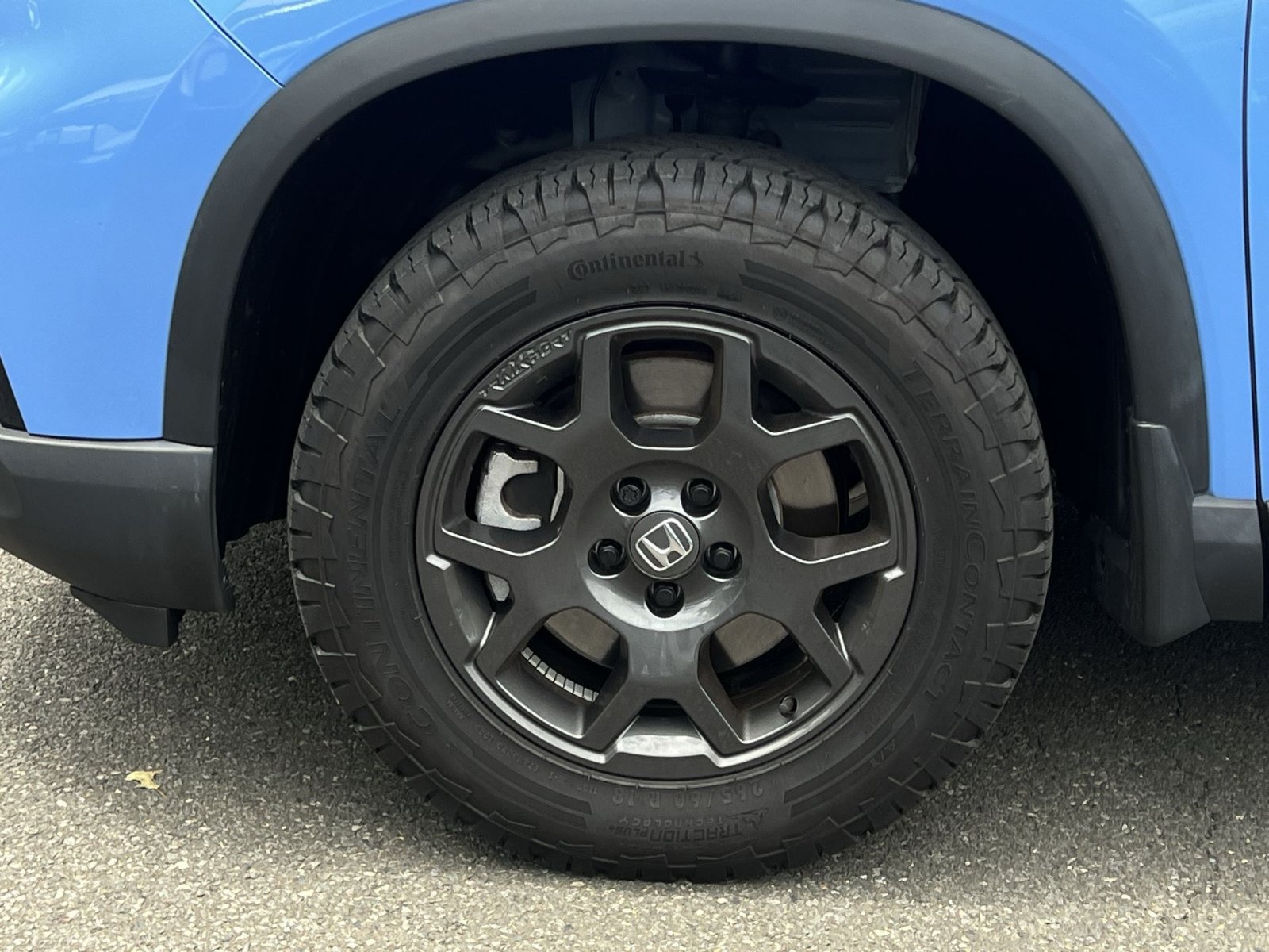 Used 2025 Honda Pilot TrailSport image 17