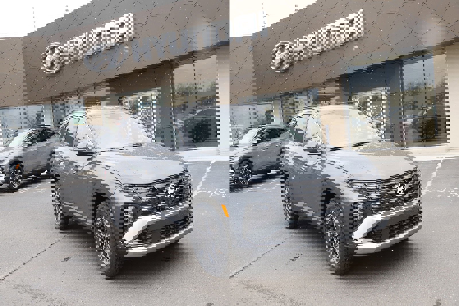 New 2026 Hyundai Tucson SEL image 1