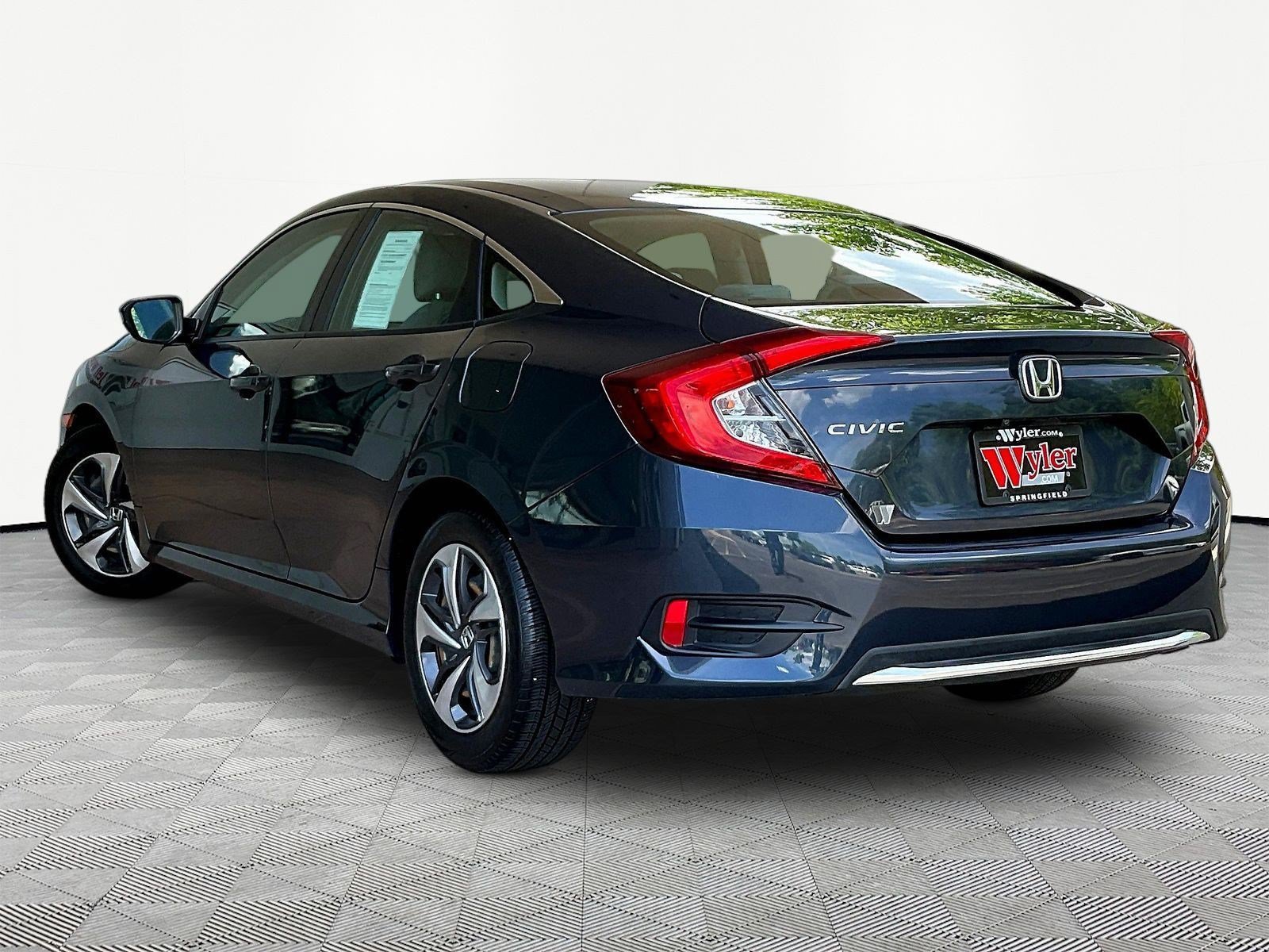 Used 2021 Honda Civic LX image 4