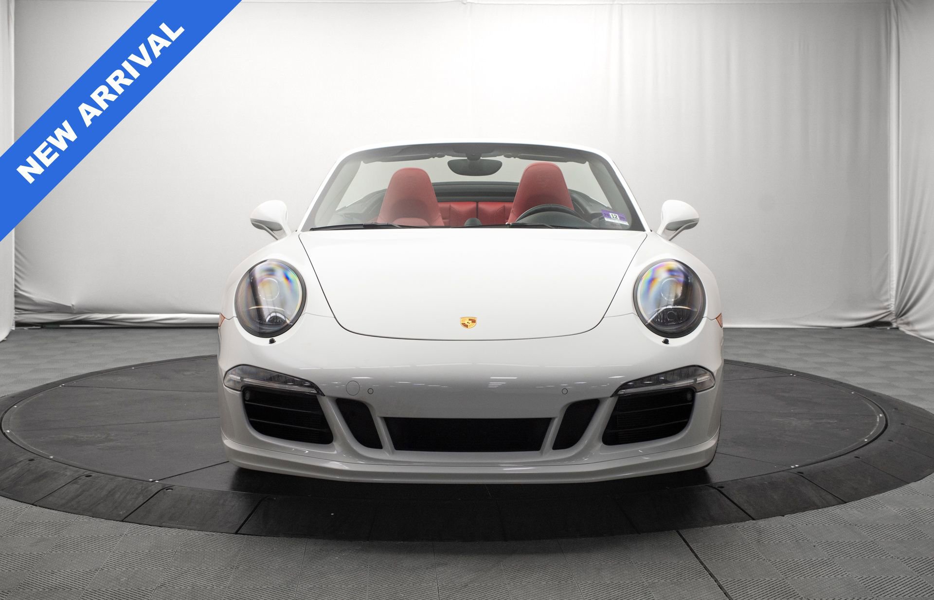 Used 2016 Porsche 911 Carrera GTS image 8
