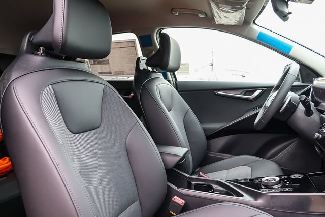 New 2026 Kia Niro Wind FWD image 9