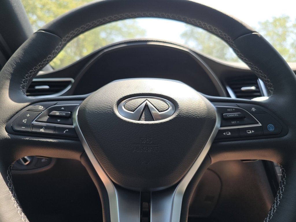 New 2025 INFINITI QX55 Luxe w/ Cargo Package image 30