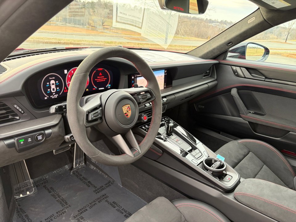 Certified 2026 Porsche 911 Carrera GTS image 15