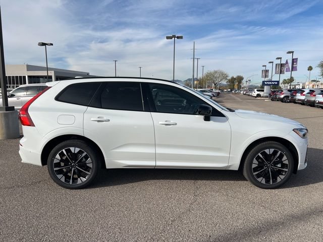 New 2026 Volvo XC60 B5 Plus w/ Climate Package PRO AWD/4WD image 2