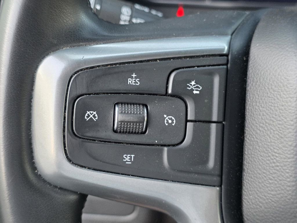 Used 2023 Chevrolet Suburban LT image 27