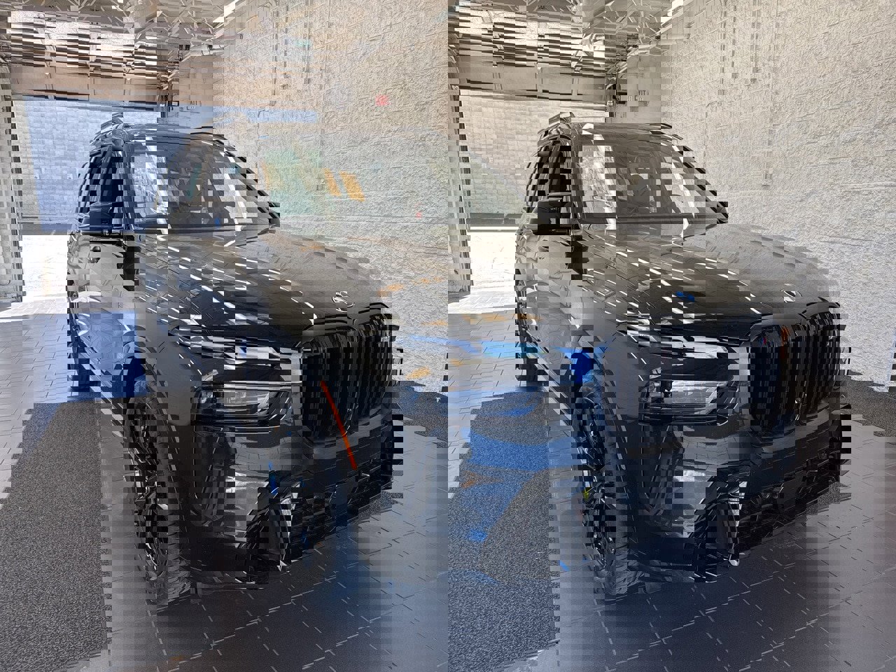 New 2026 BMW X7 M60i image 2
