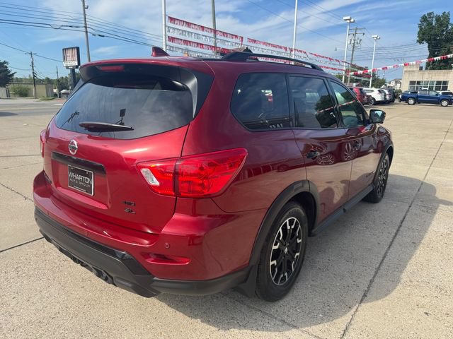 Used 2019 Nissan Pathfinder SL AWD/4WD image 16