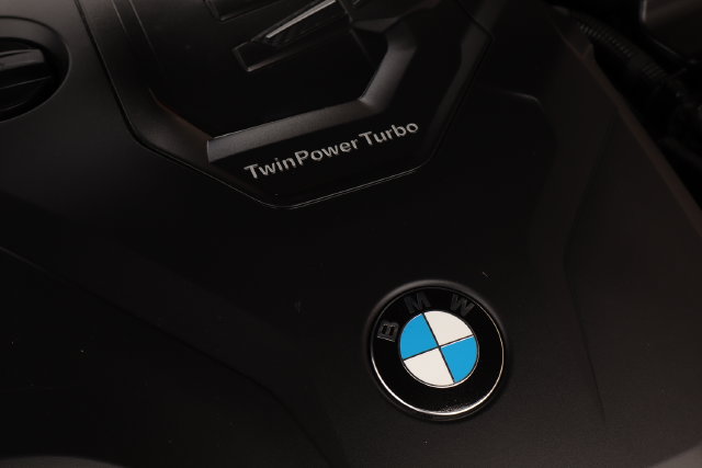 Used 2023 BMW 330i xDrive Sedan w/ Premium Package AWD/4WD image 48