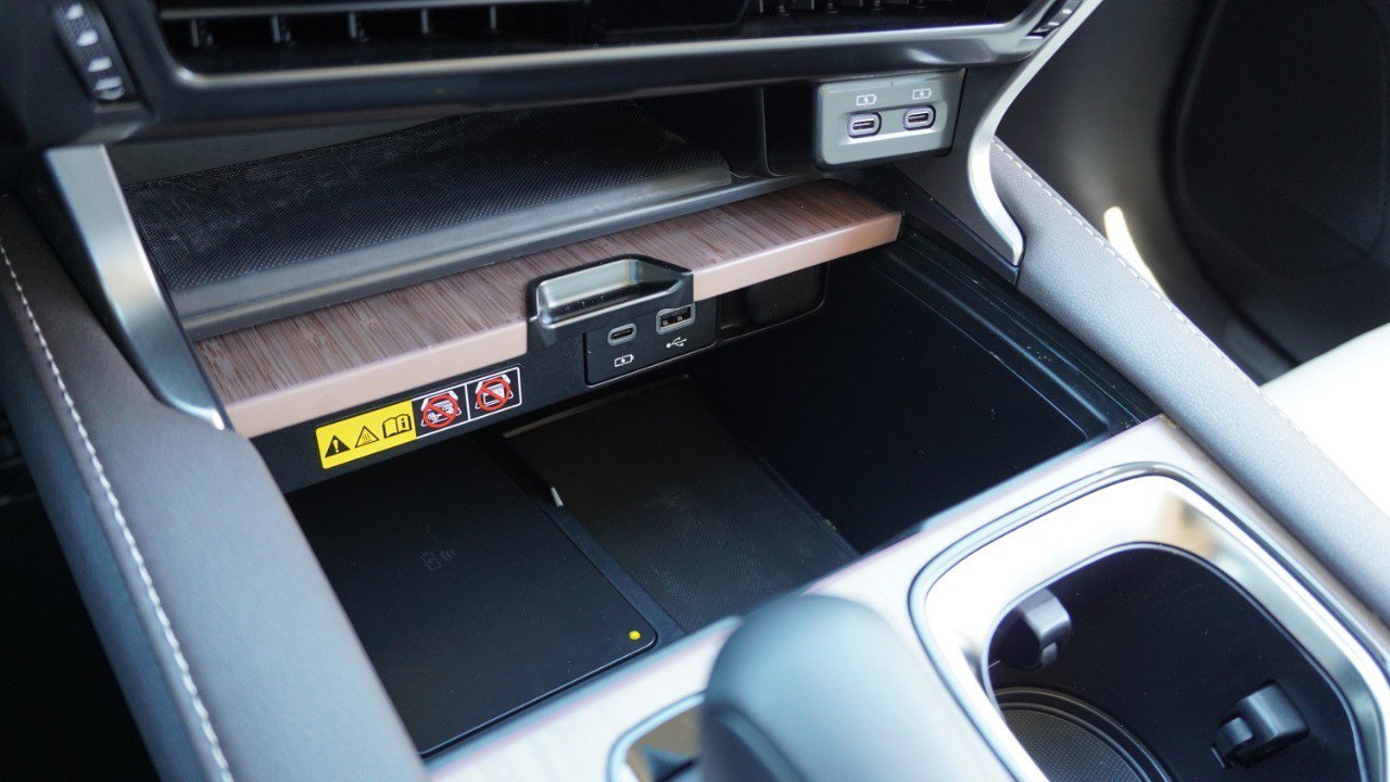 Used 2023 Lexus RX 350 Premium Plus w/ Cold Area Package FWD image 19
