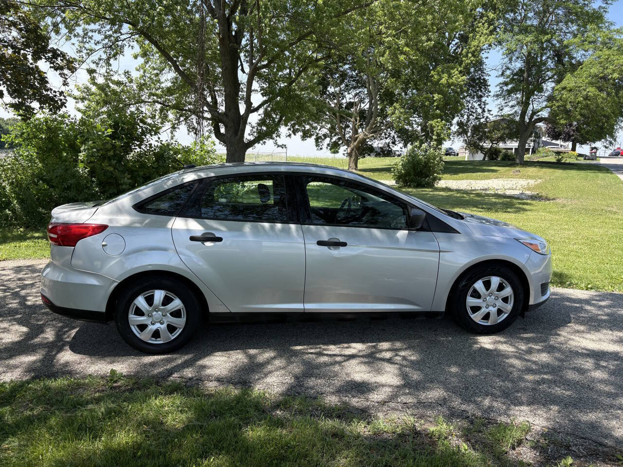 Used 2018 Ford Focus S FWD image 6
