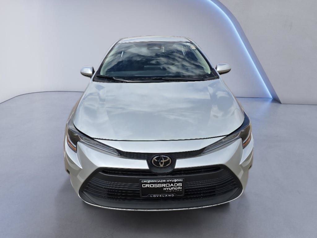 Used 2025 Toyota Corolla LE FWD image 9