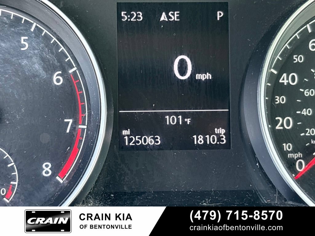 Used 2016 Volkswagen Golf S FWD image 27