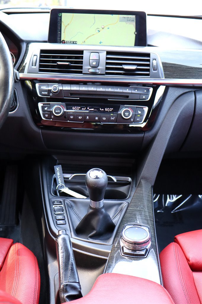Used 2016 BMW 340i xDrive Sedan image 14