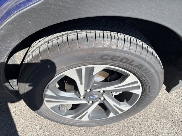 Used 2024 Subaru Crosstrek 2.0i Premium image 14