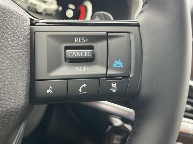 New 2026 Nissan Pathfinder Platinum AWD/4WD image 30