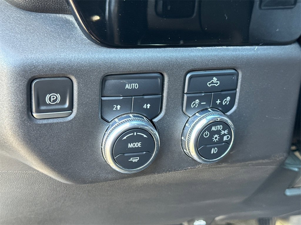 Used 2022 GMC Sierra 1500 Elevation image 27