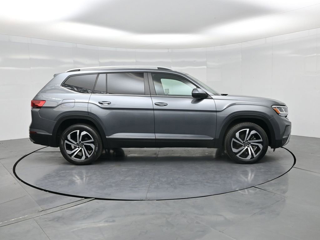 Used 2023 Volkswagen Atlas SEL AWD/4WD image 25