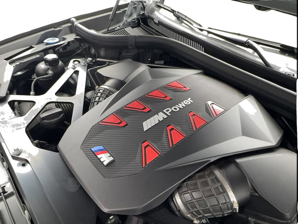 Used 2025 BMW X5 M Competition w/ Executive Package image 19