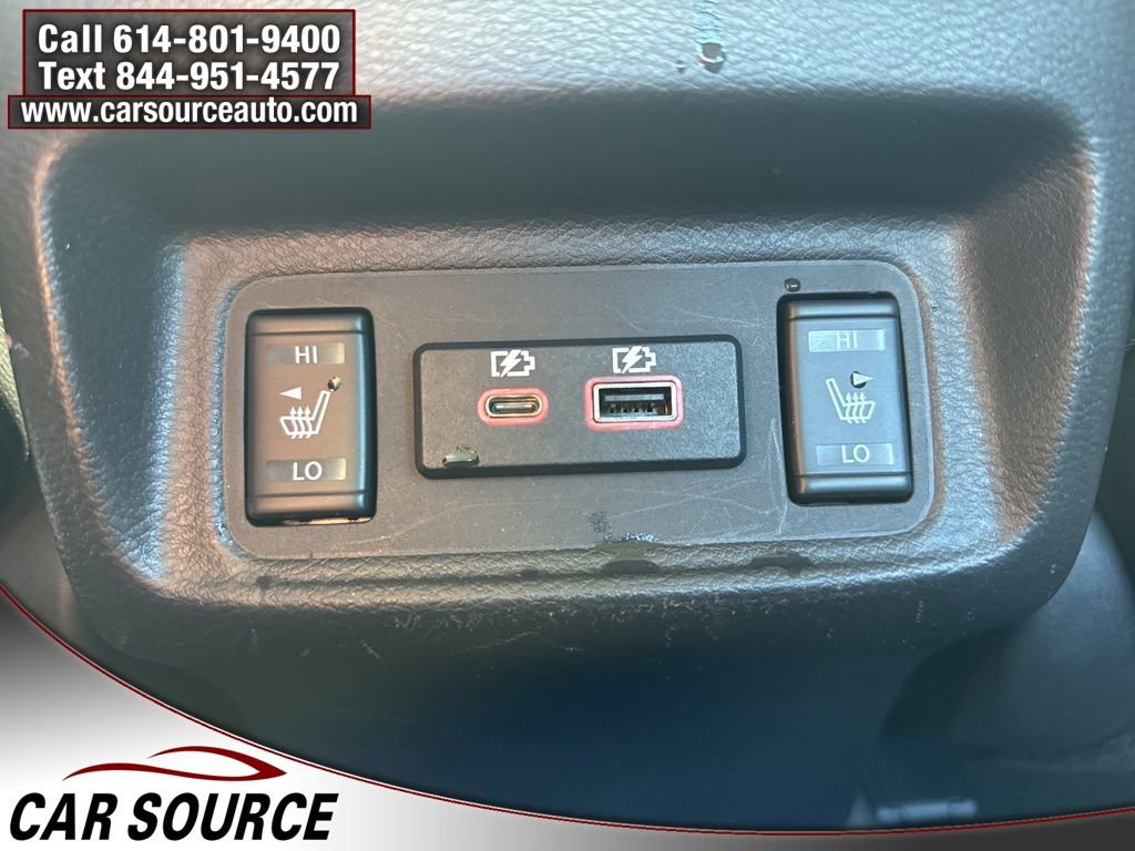 Used 2023 Nissan Maxima SL FWD image 37