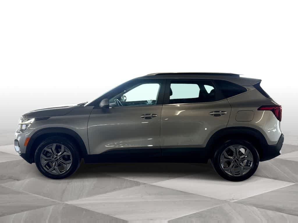 Used 2024 Kia Seltos S FWD image 5
