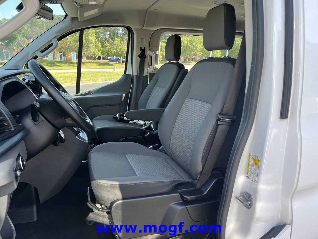 Used 2024 Ford Transit 350 XLT image 17