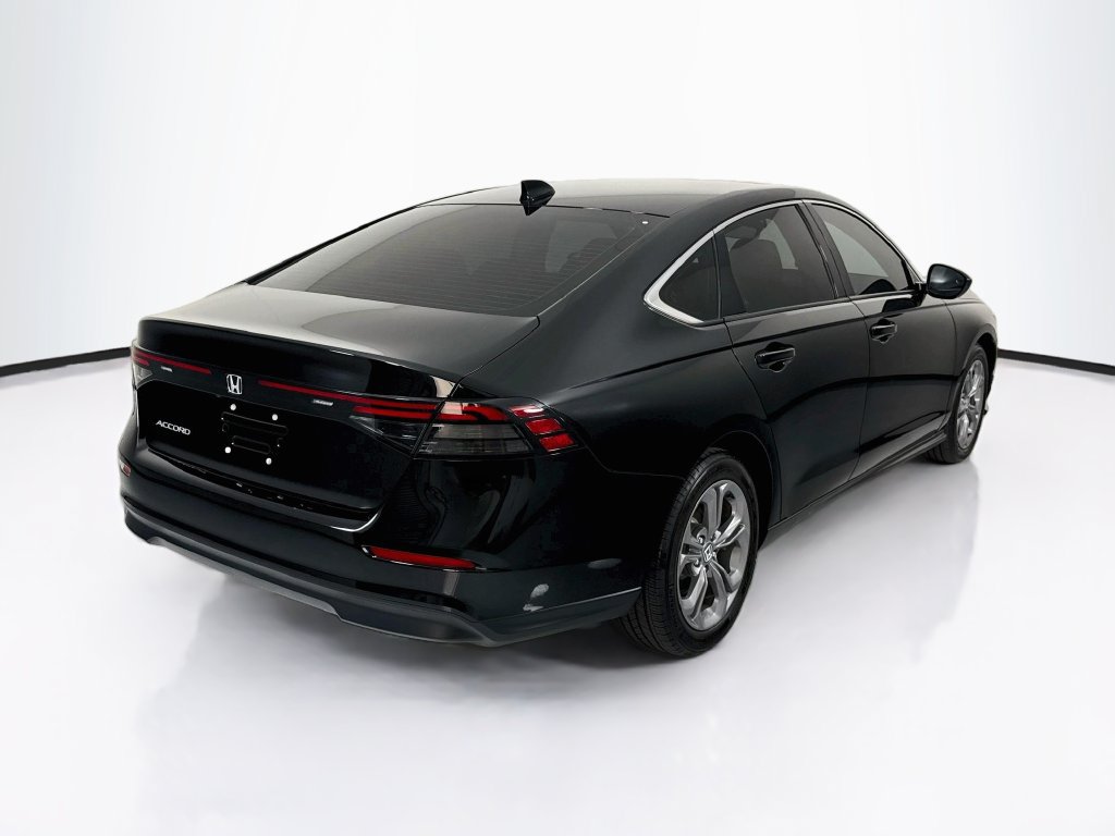 Certified 2024 Honda Accord EX image 5