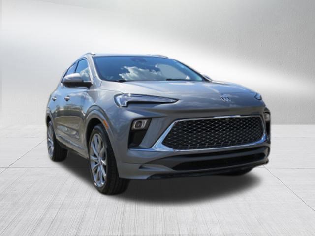 Certified 2025 Buick Encore GX Avenir w/ Avenir Technology Package image 8