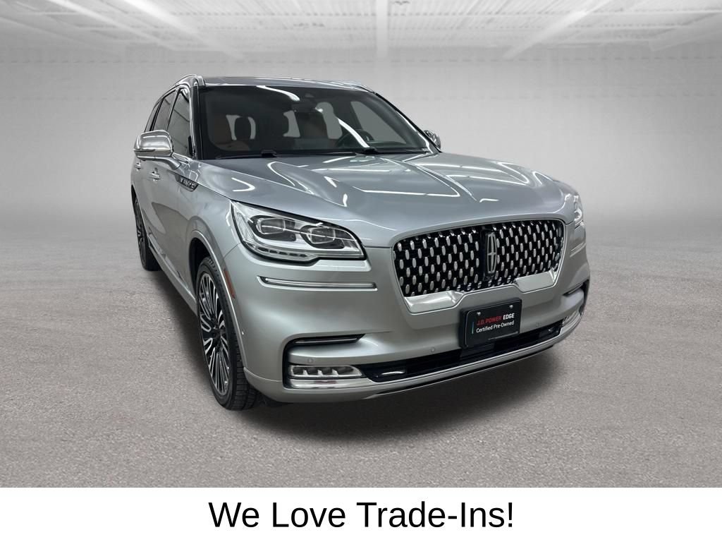 Used 2022 Lincoln Aviator Black Label w/ Dynamic Handling Package AWD/4WD image 3