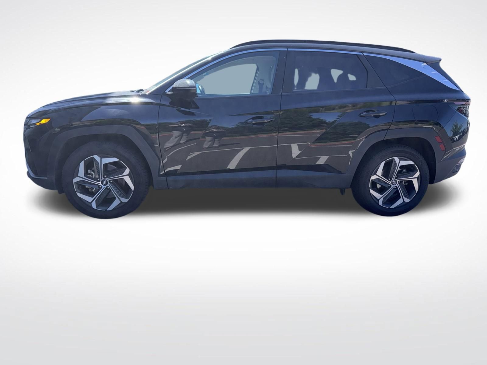 Used 2023 Hyundai Tucson SEL w/ Convenience Package AWD/4WD image 2