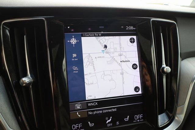 Used 2021 Volvo V60 T5 Cross Country w/ Climate Package image 18