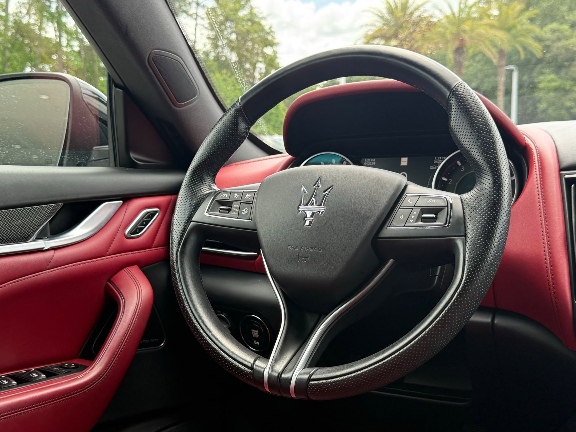 Used 2022 Maserati Levante GT image 37