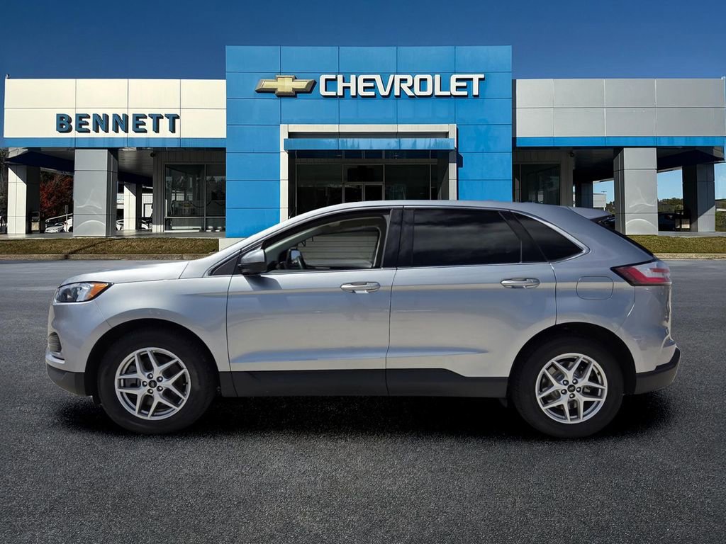 Used 2024 Ford Edge SEL AWD/4WD image 3