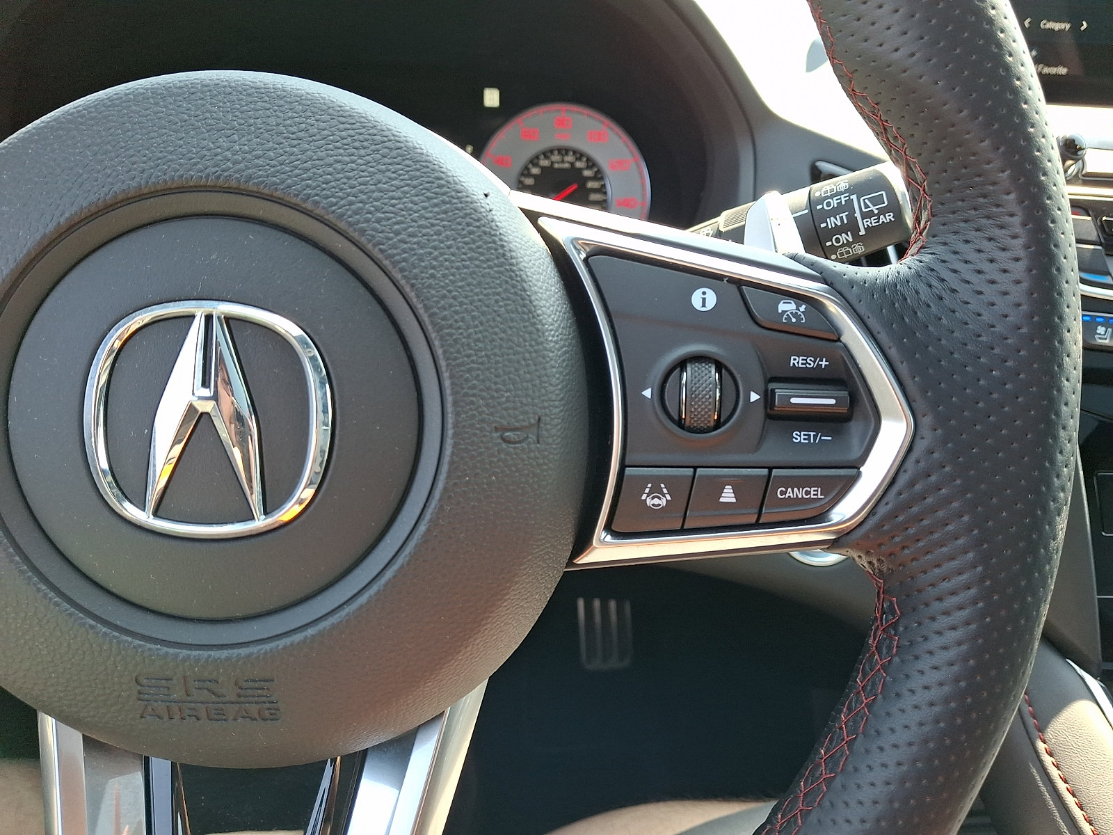 Used 2025 Acura RDX w/ Advance Package AWD/4WD image 23