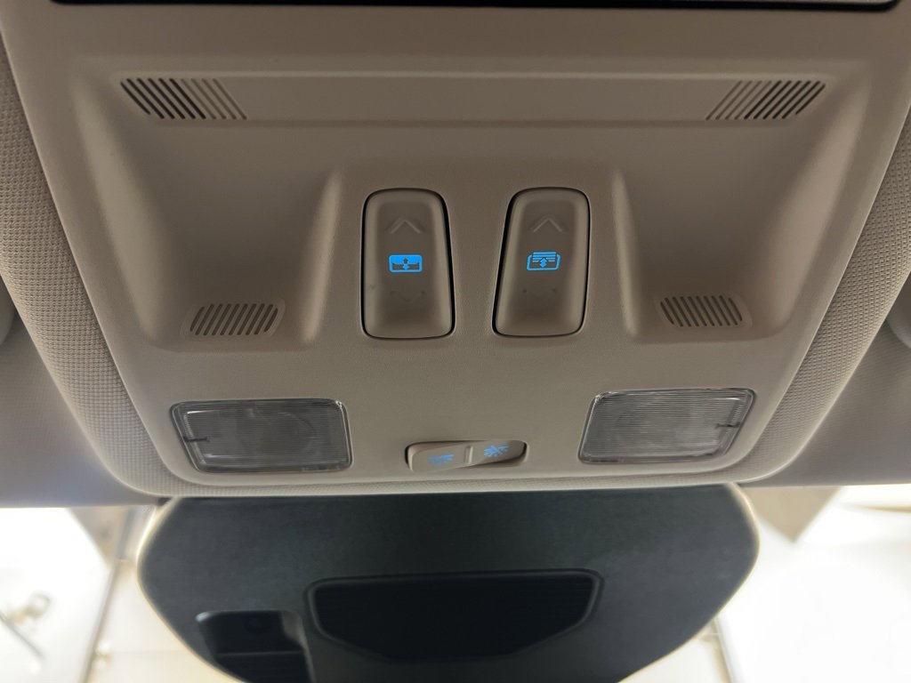 New 2026 Ford Escape SE w/ PHEV Premium Package image 25