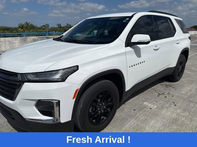 Used 2023 Chevrolet Traverse LT image 1