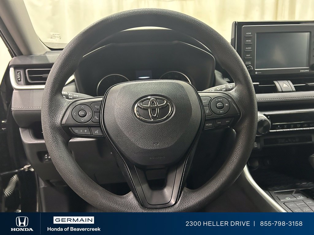 Used 2021 Toyota RAV4 LE AWD/4WD image 16