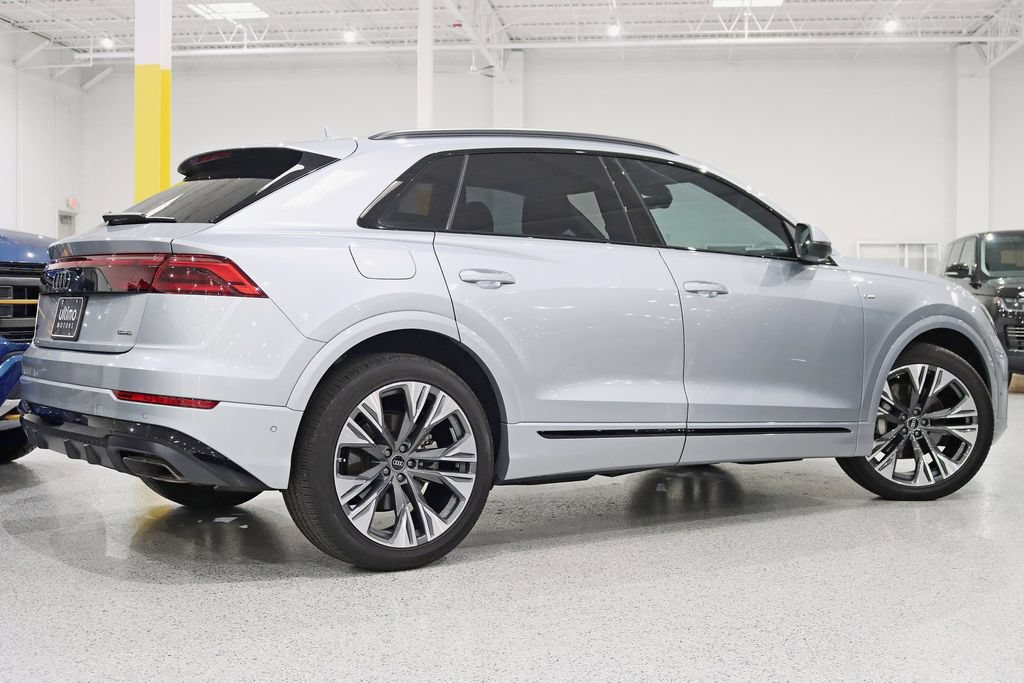 Used 2025 Audi Q8 Prestige AWD/4WD image 9