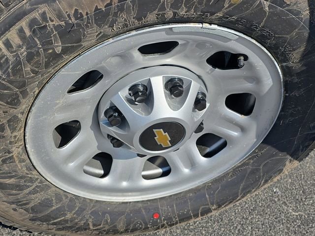 New 2025 Chevrolet Silverado 2500 W/T image 28