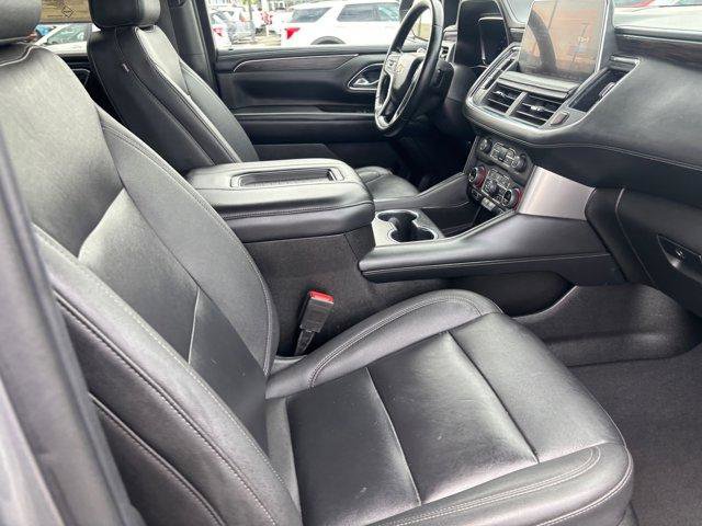 Used 2023 Chevrolet Suburban LT RWD image 12