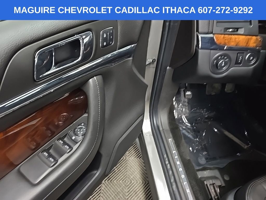 Used 2016 Lincoln MKS AWD w/ Equipment Group 201A image 29