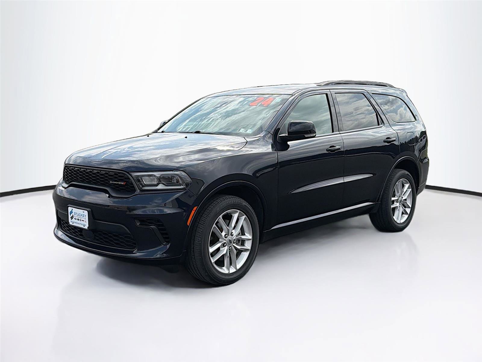 Used 2024 Dodge Durango GT image 3