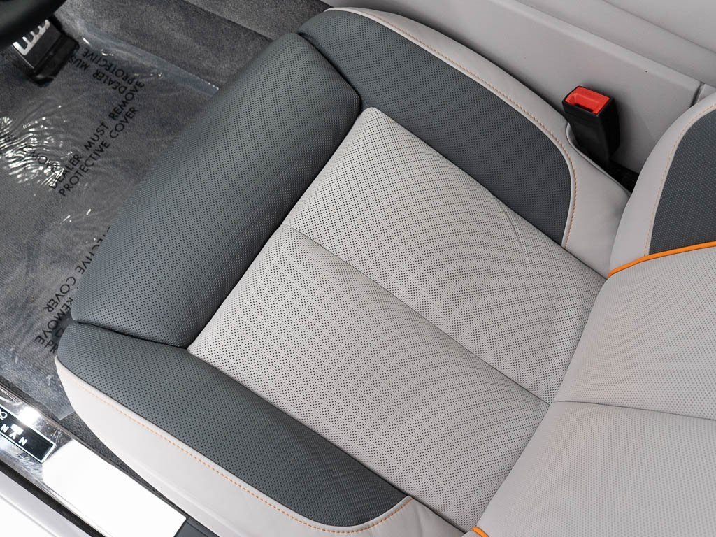 Certified 2025 Rolls-Royce Cullinan Black Badge image 20