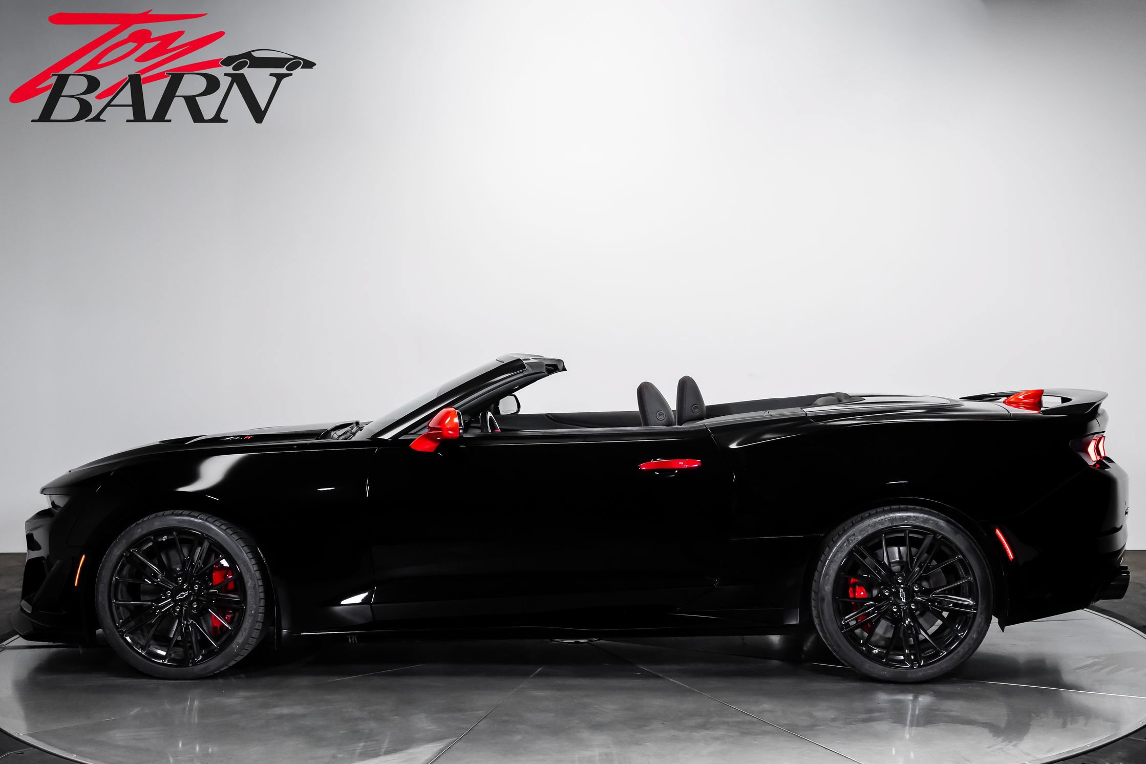 Used 2022 Chevrolet Camaro ZL1 RWD video 2