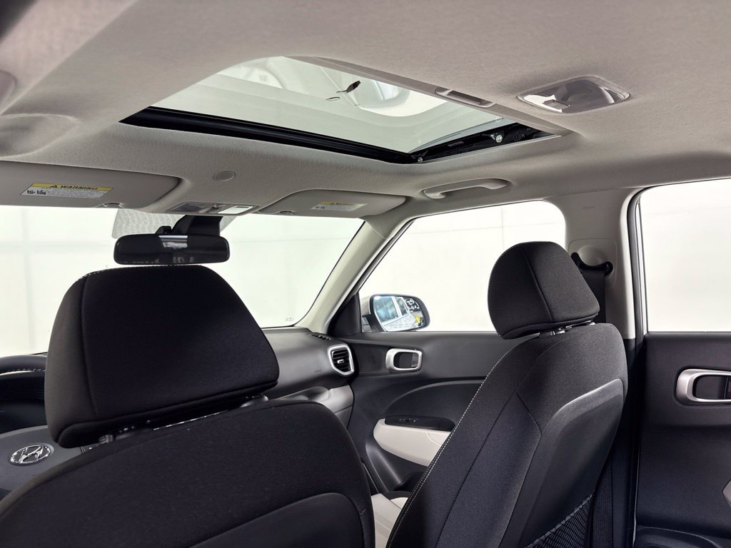 New 2026 Hyundai Venue SEL FWD image 20