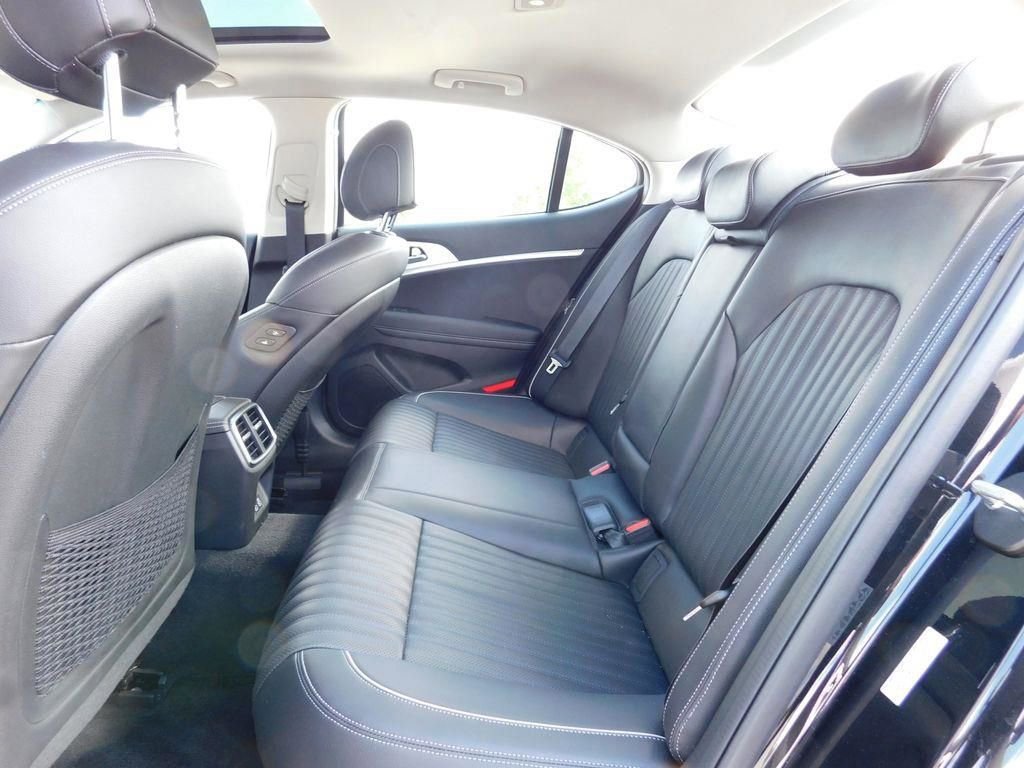 Used 2026 Genesis G70 2.5T Prestige image 17