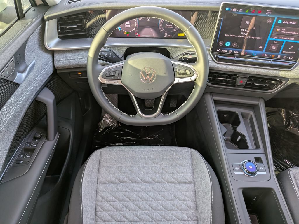 New 2026 Volkswagen Tiguan S FWD image 10