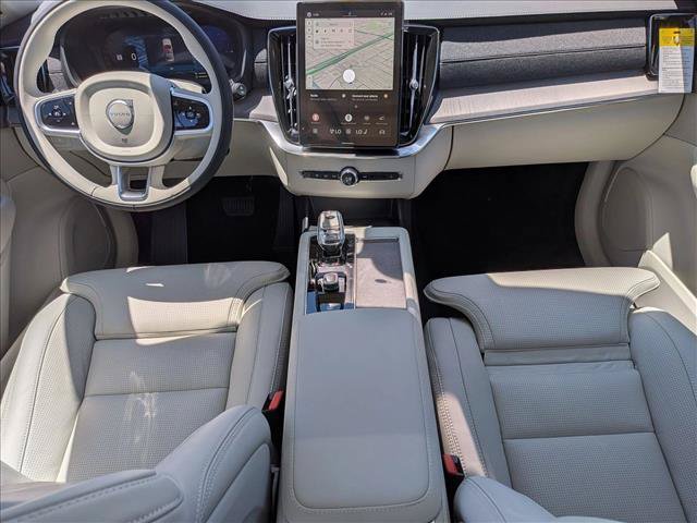 New 2026 Volvo XC90 T8 Ultra w/ Protection Package AWD/4WD image 16