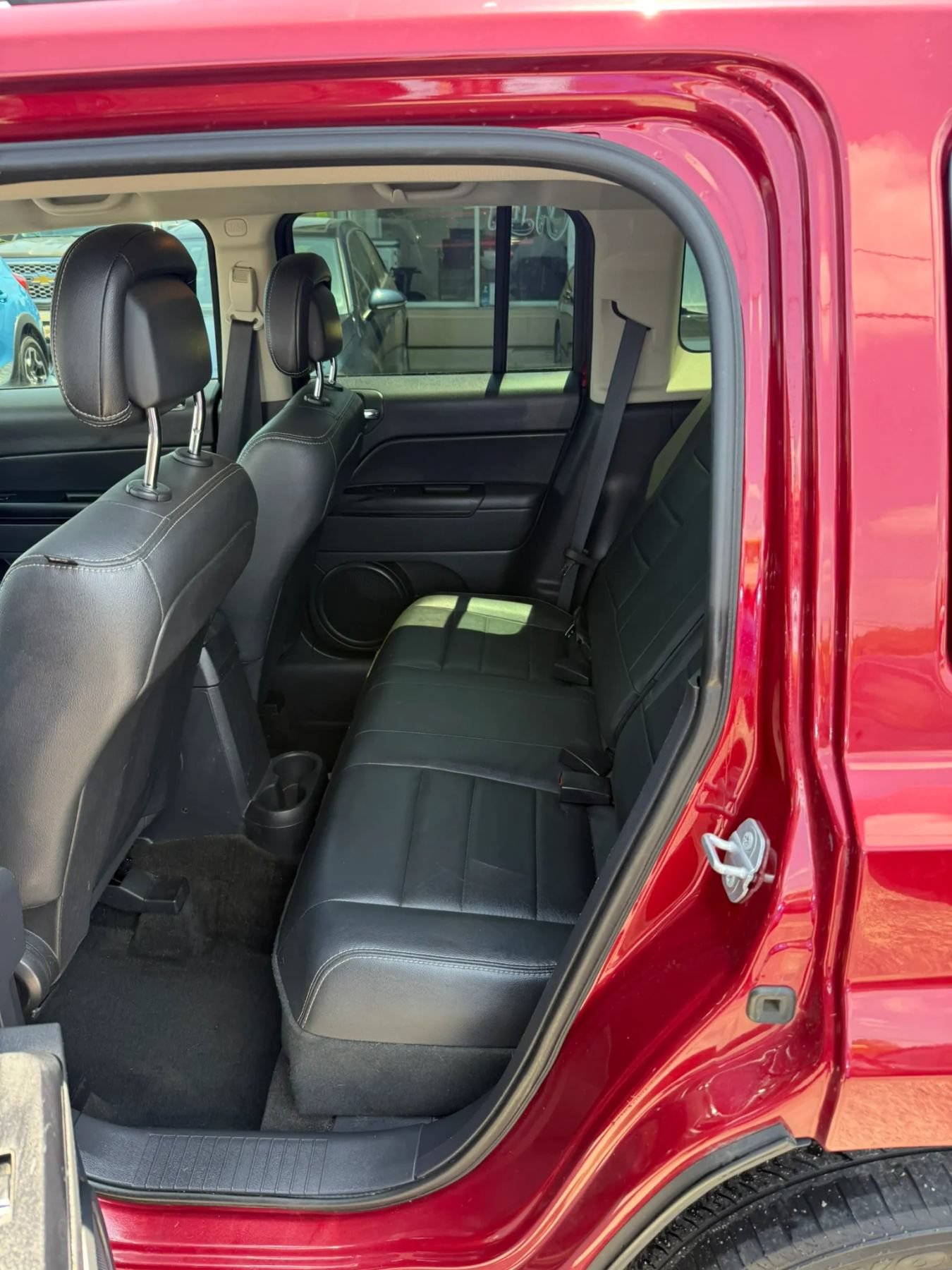 Used 2016 Jeep Patriot High Altitude AWD/4WD image 16