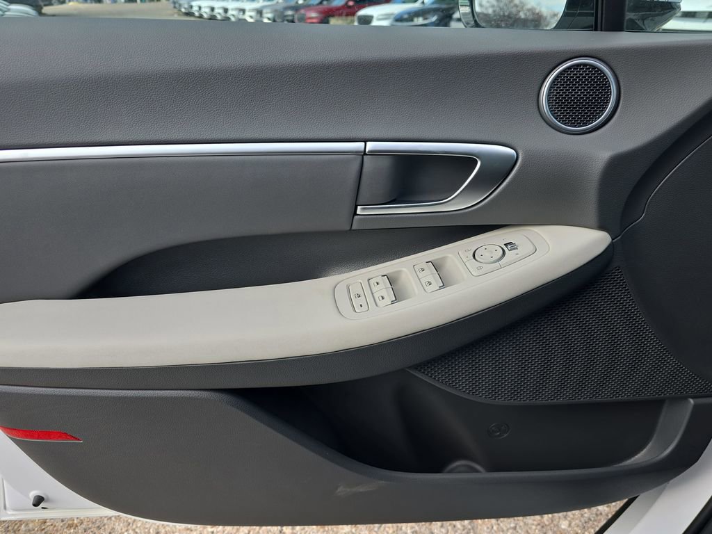 New 2026 Hyundai Sonata SEL image 24